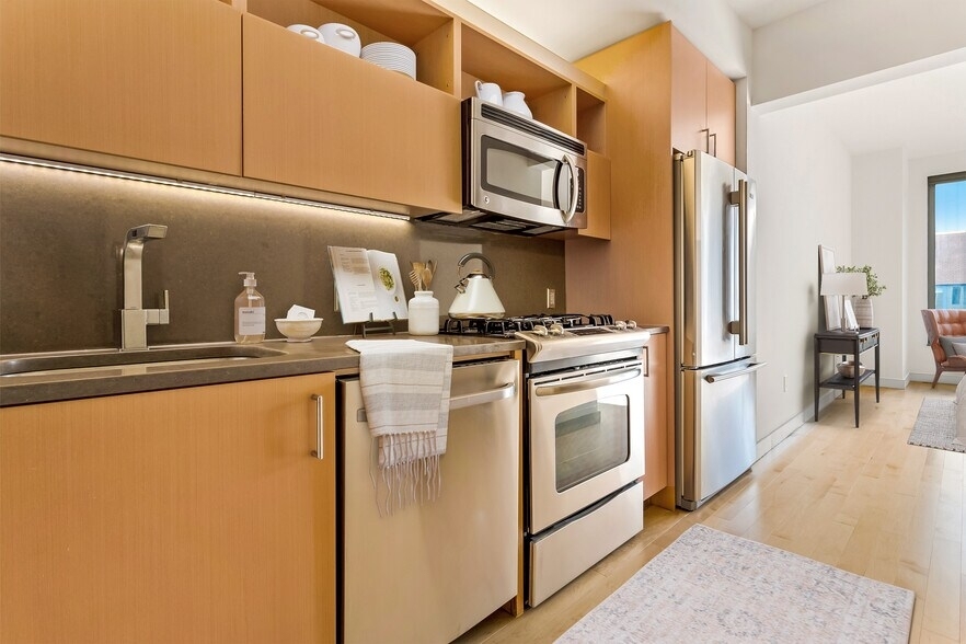 8 Spruce Street - Photo 1