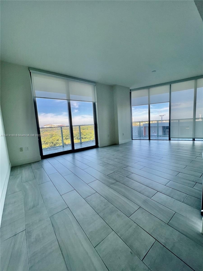 2000 Metropica Way - Photo 19