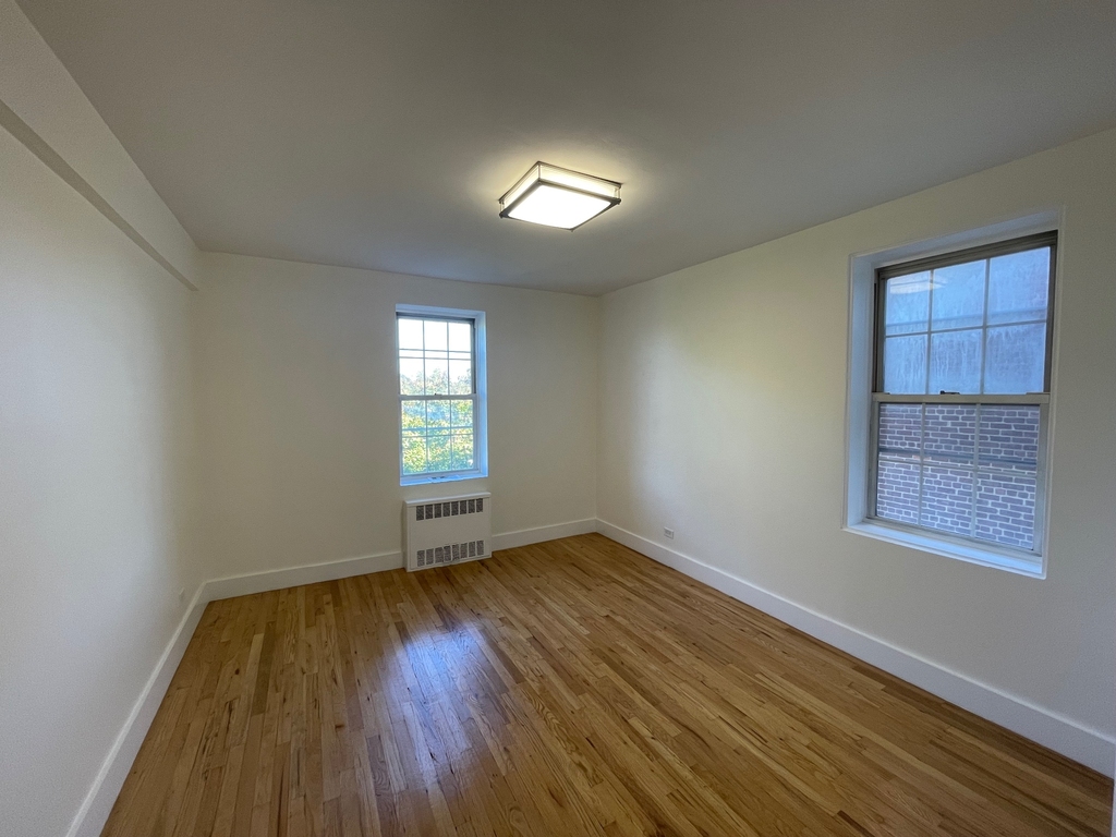 63-85 Woodhaven Boulevard - Photo 17