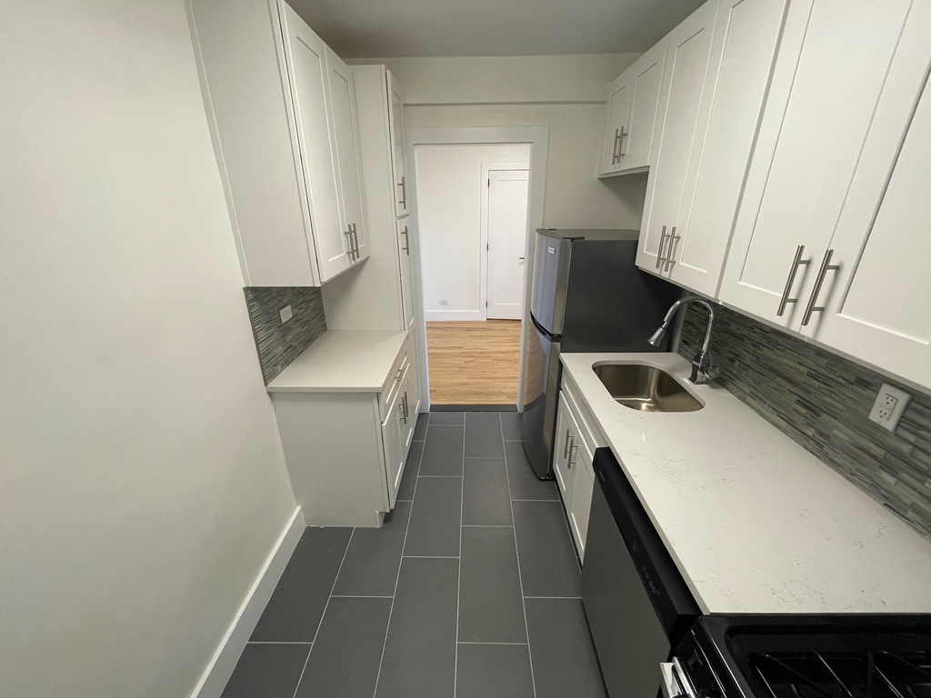 63-85 Woodhaven Boulevard - Photo 4