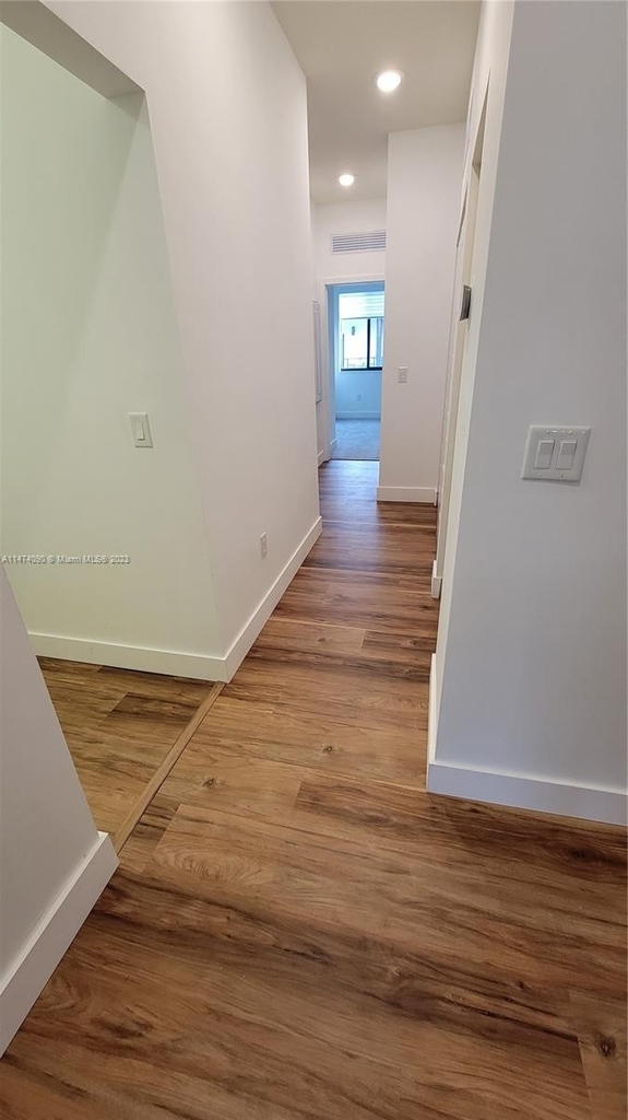 8392 Nw 51st Ter - Photo 13