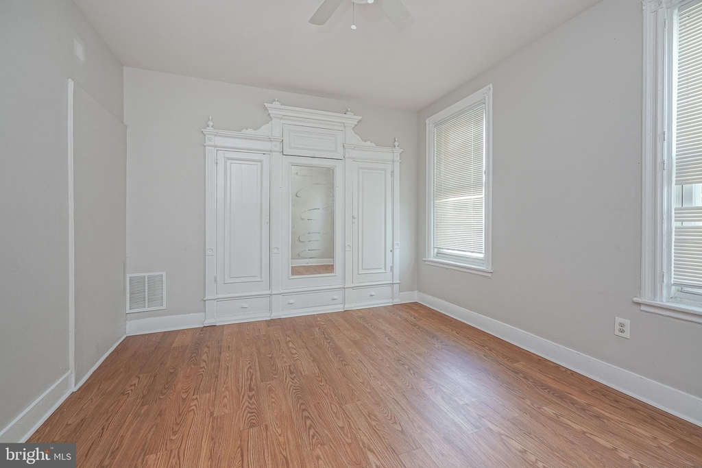 1718 W Allegheny Avenue - Photo 24