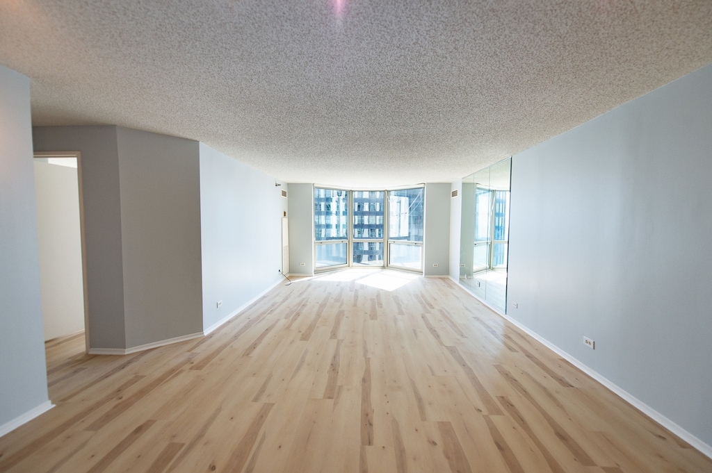 195 N Harbor Drive - Photo 7