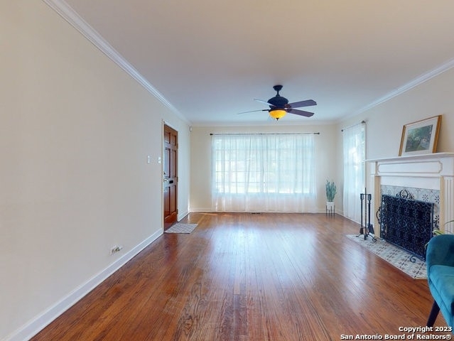 277 E Edgewood Pl - Photo 3