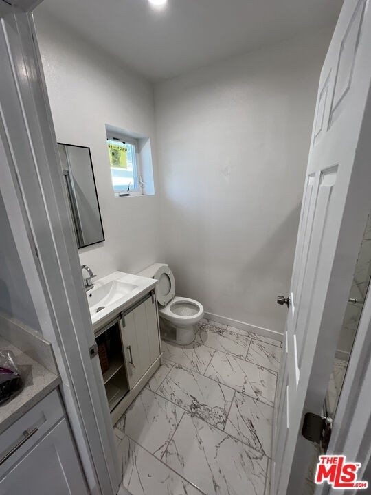 5218 Denker Ave - Photo 3