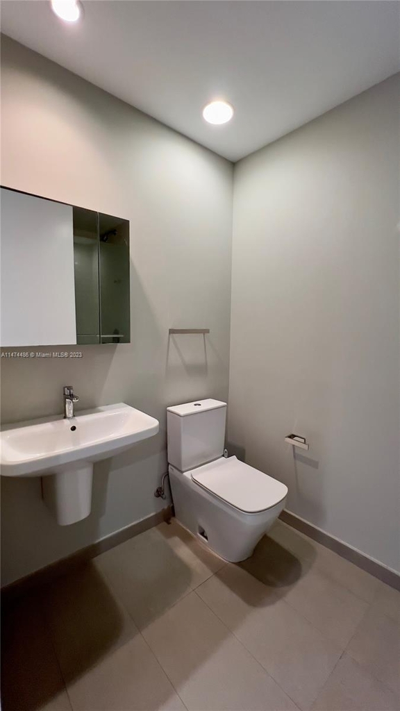 10203 Collins Ave - Photo 18