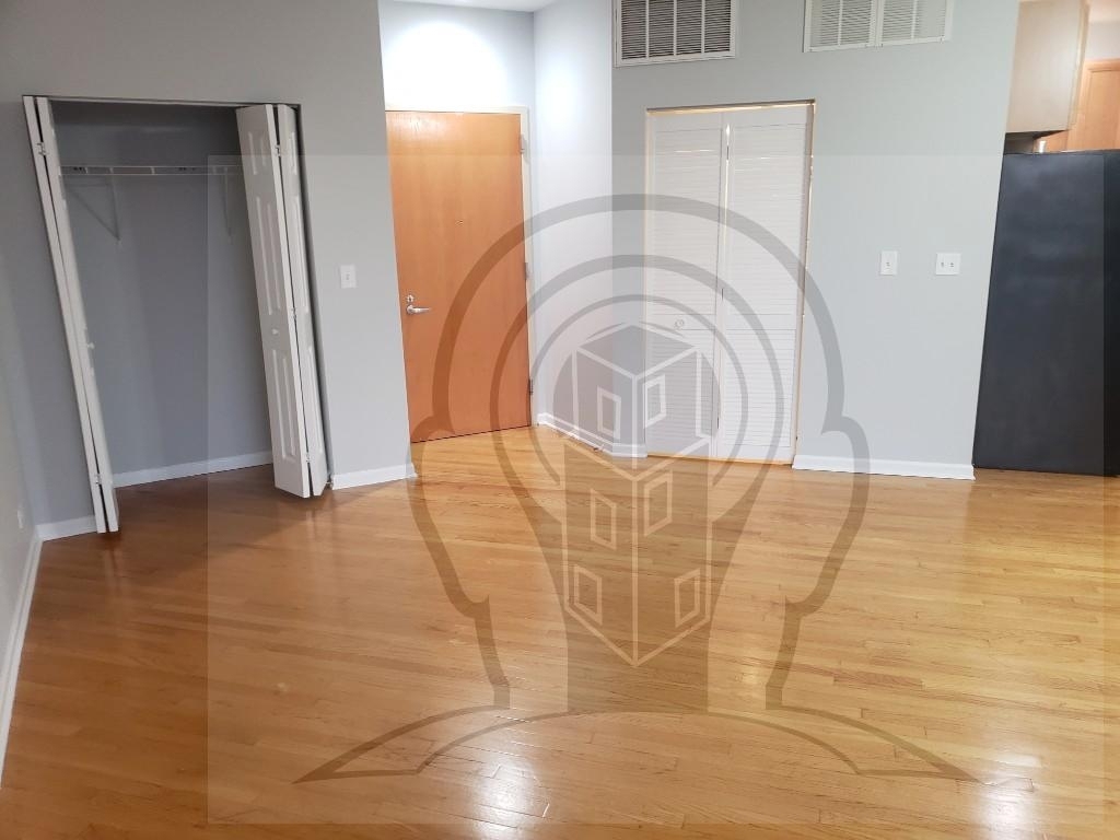 2451 W Howard St - Photo 12