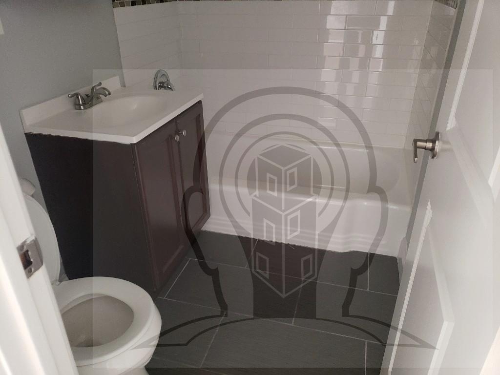 6029 N Winthrop Ave - Photo 4