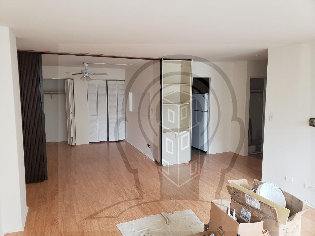 516 W Briar Place - Photo 7