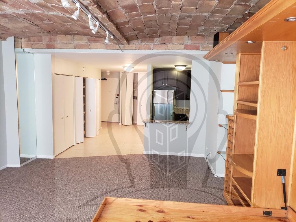 N Wells - Photo 6