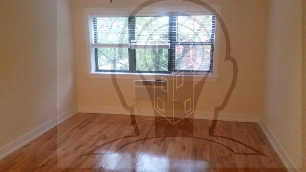 445 W Barry Ave. - Photo 5