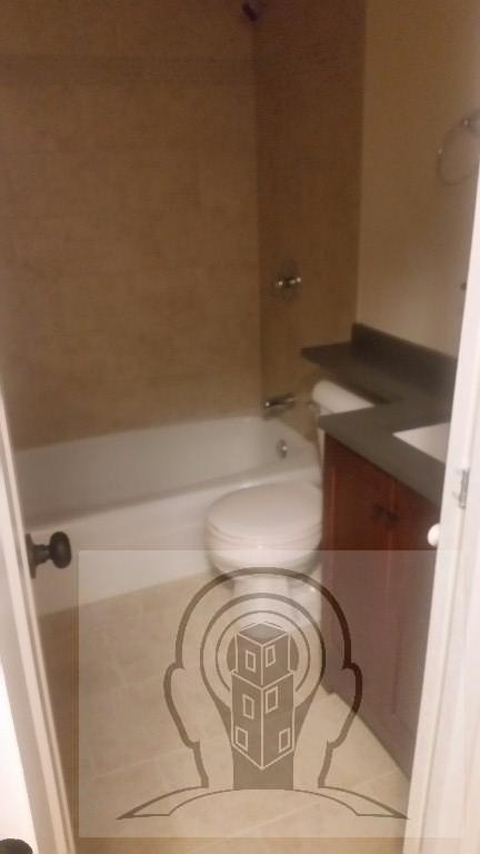 445 W Barry Ave. - Photo 2