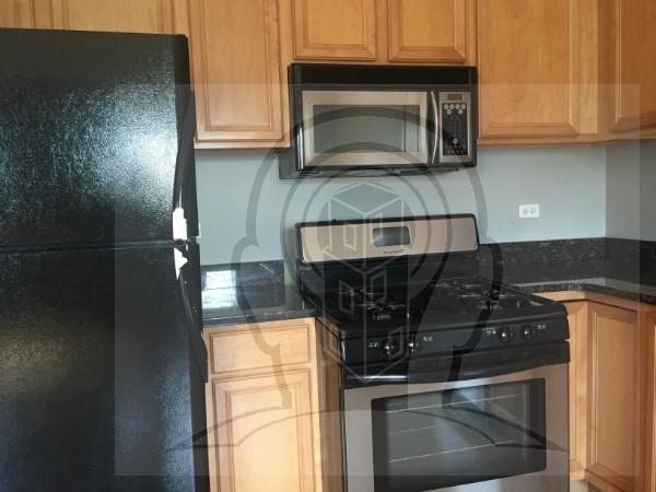 2451 W Howard St - Photo 12