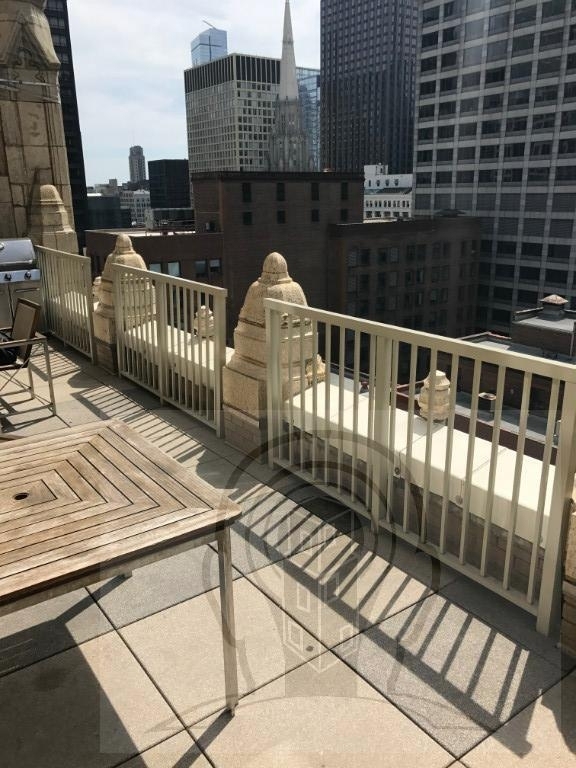 188 W Randolph St. - Photo 2