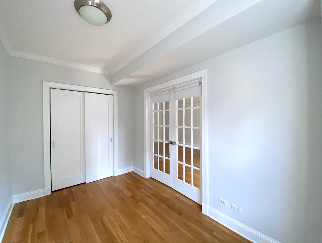 Park Avenue - Photo 5