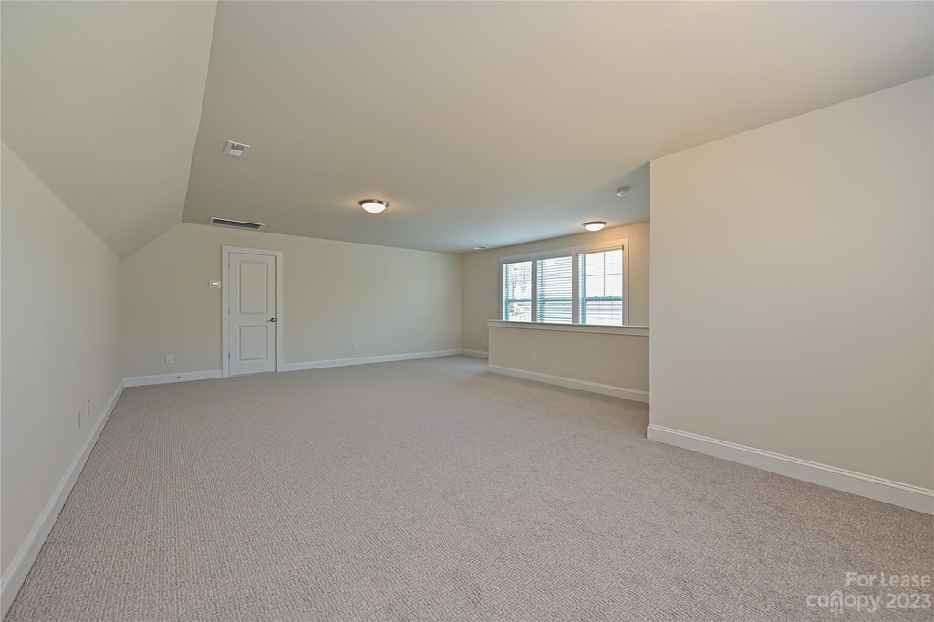 524 Kingsway Circle - Photo 22