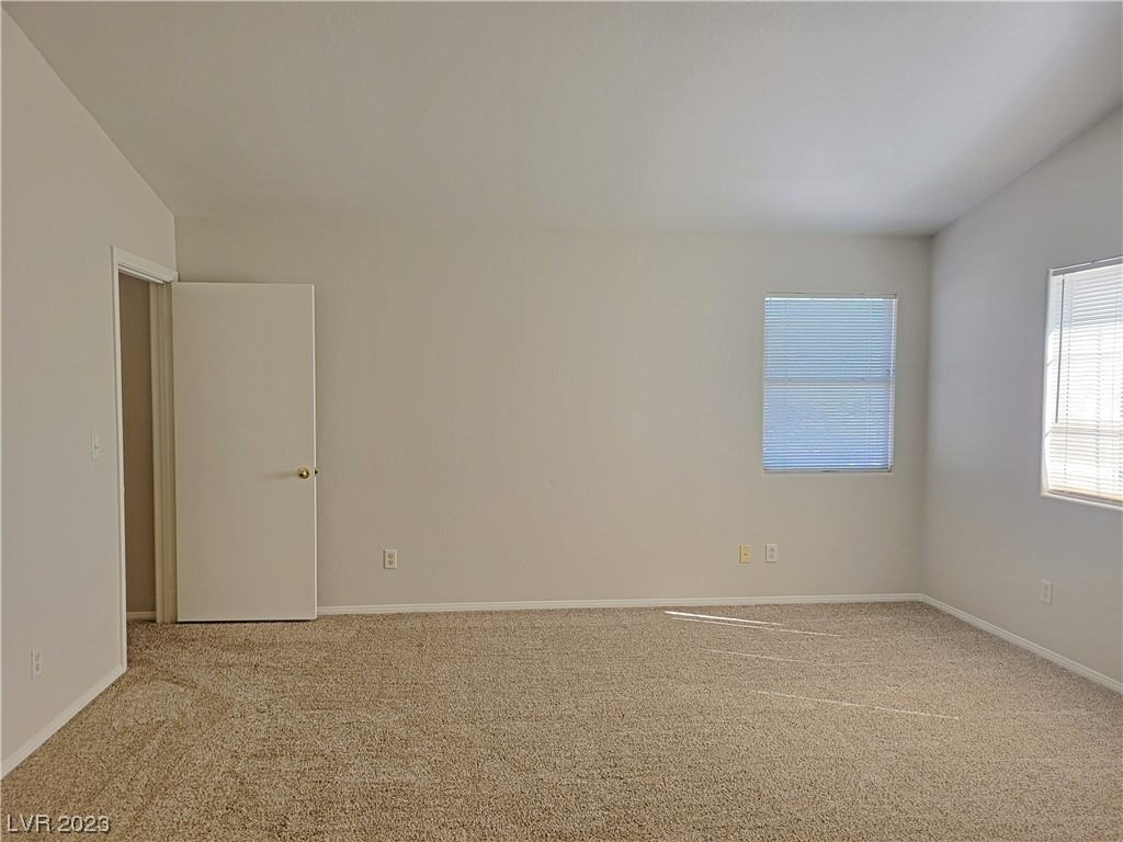 3017 Sunset Harbor Court - Photo 14