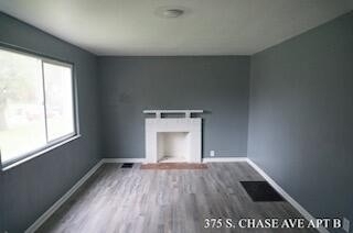 375 S Chase Avenue - Photo 2