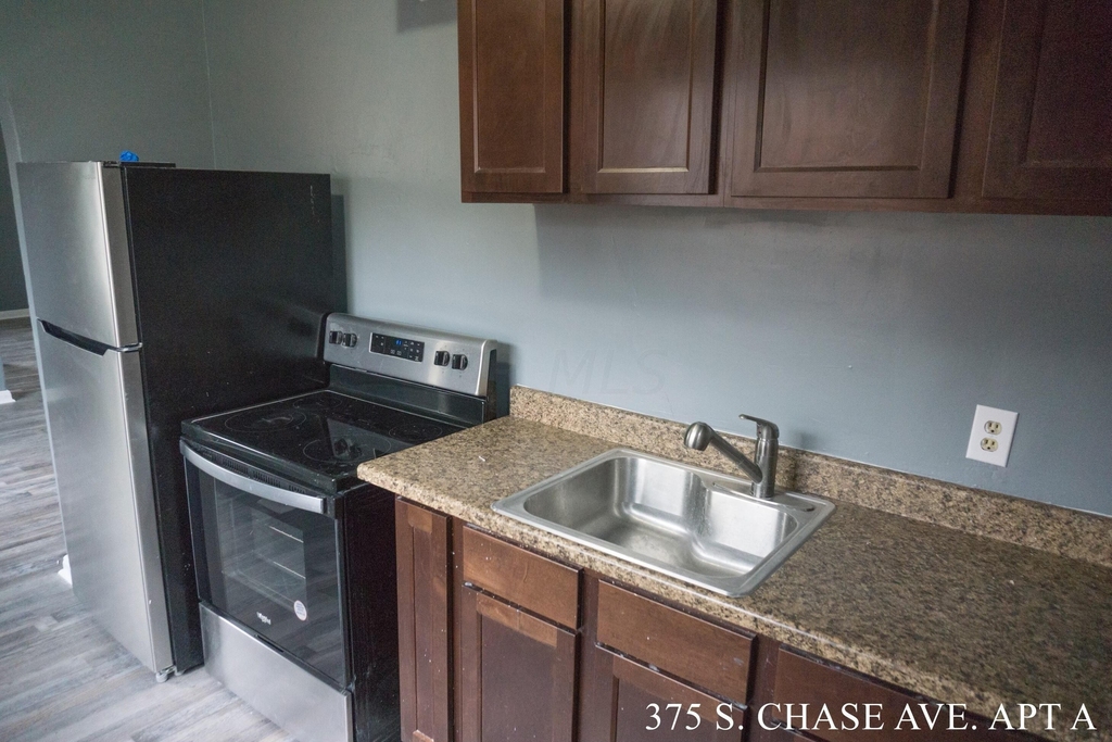 375 S Chase Avenue - Photo 7