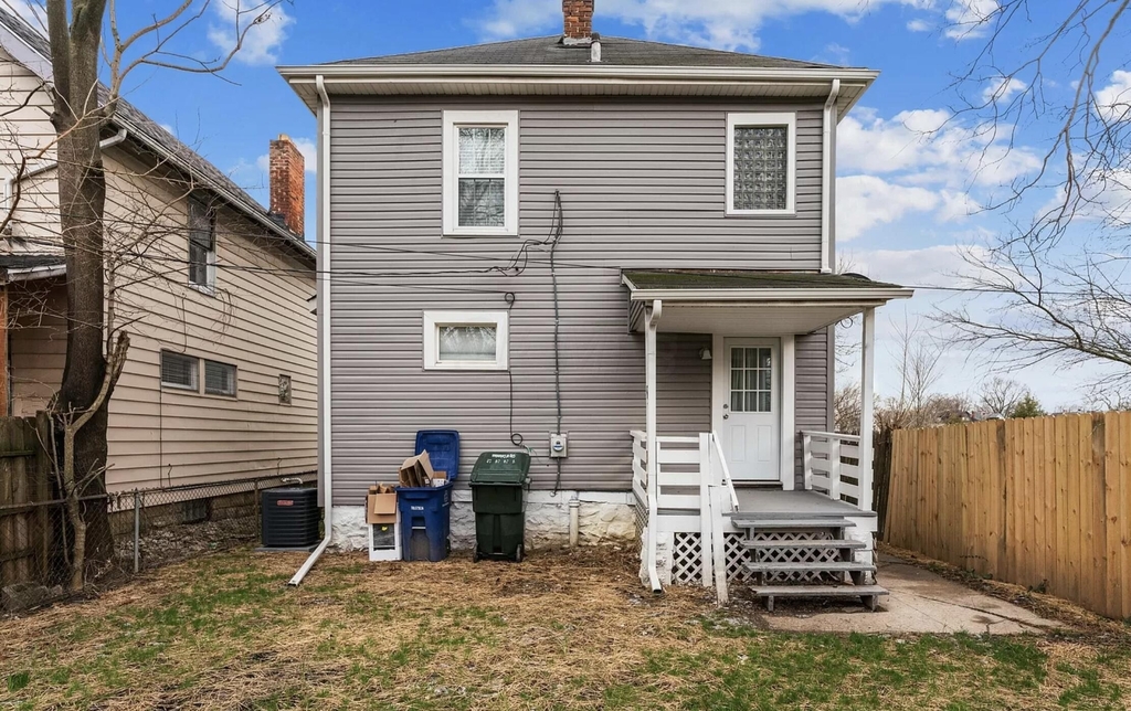 1332 Cole Street - Photo 22