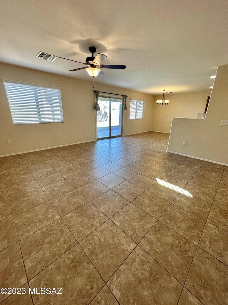 13323 N Barlassina Drive - Photo 3