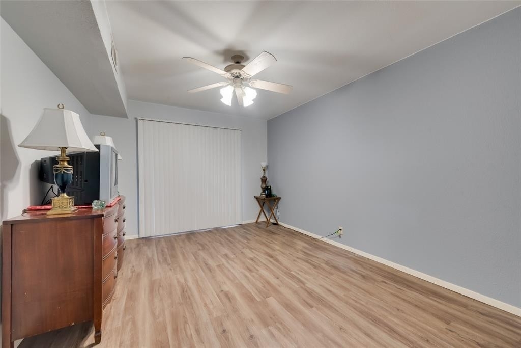 5311 Fleetwood Oaks - Photo 11