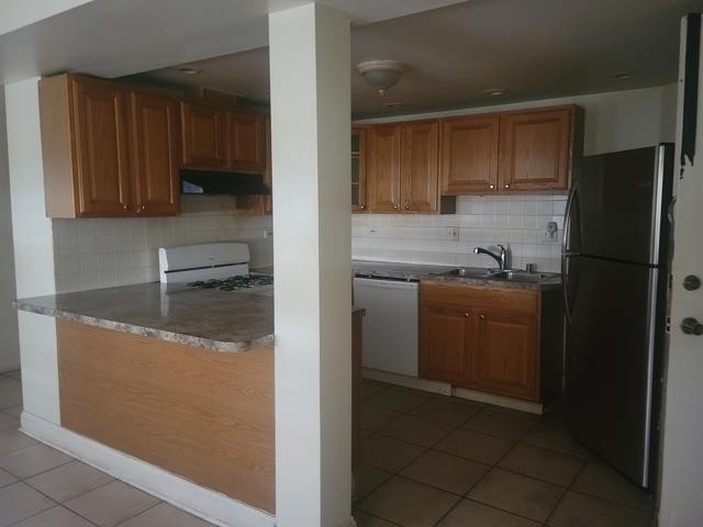 5900 S King Drive - Photo 6