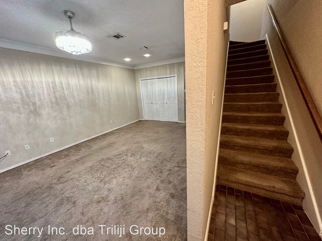 1330 Park Ave - Photo 1