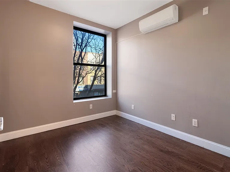60-80 Myrtle Avenue - Photo 3