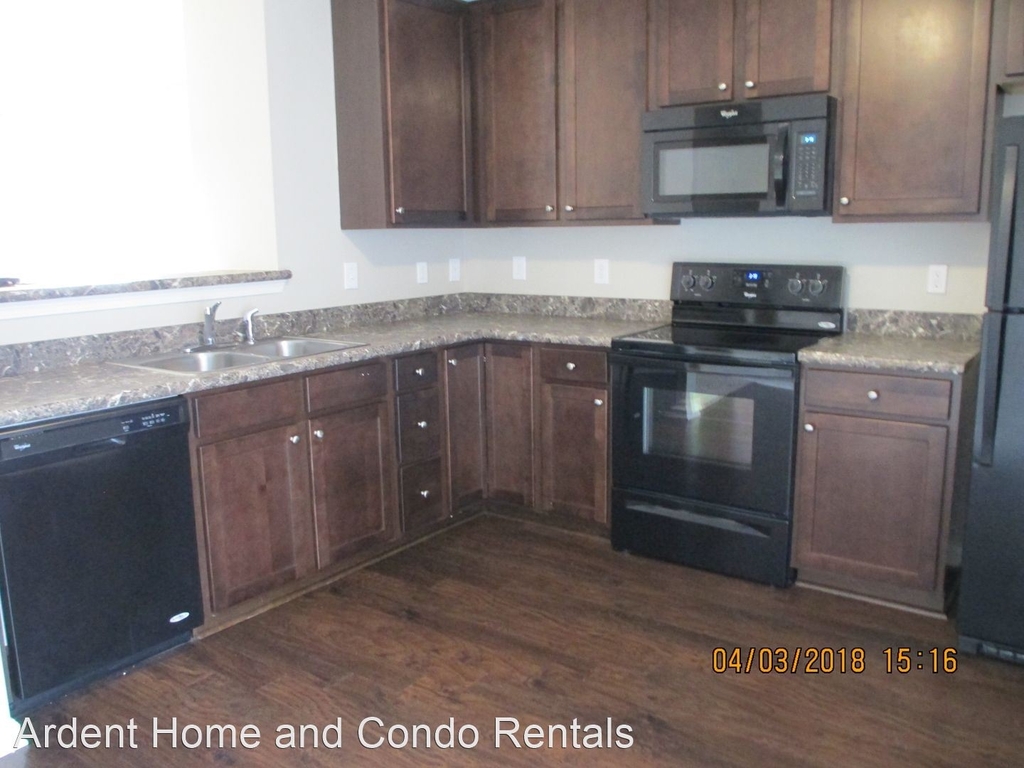 5377 Central College Rd - Photo 2