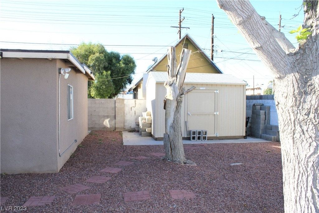 1405 Joshua Way - Photo 35