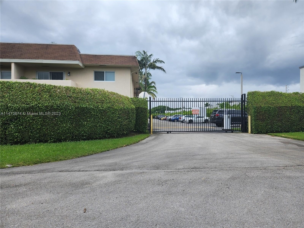 14500 Sw 88th Ave - Photo 11