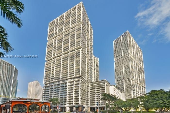 465 Brickell Ave - Photo 2