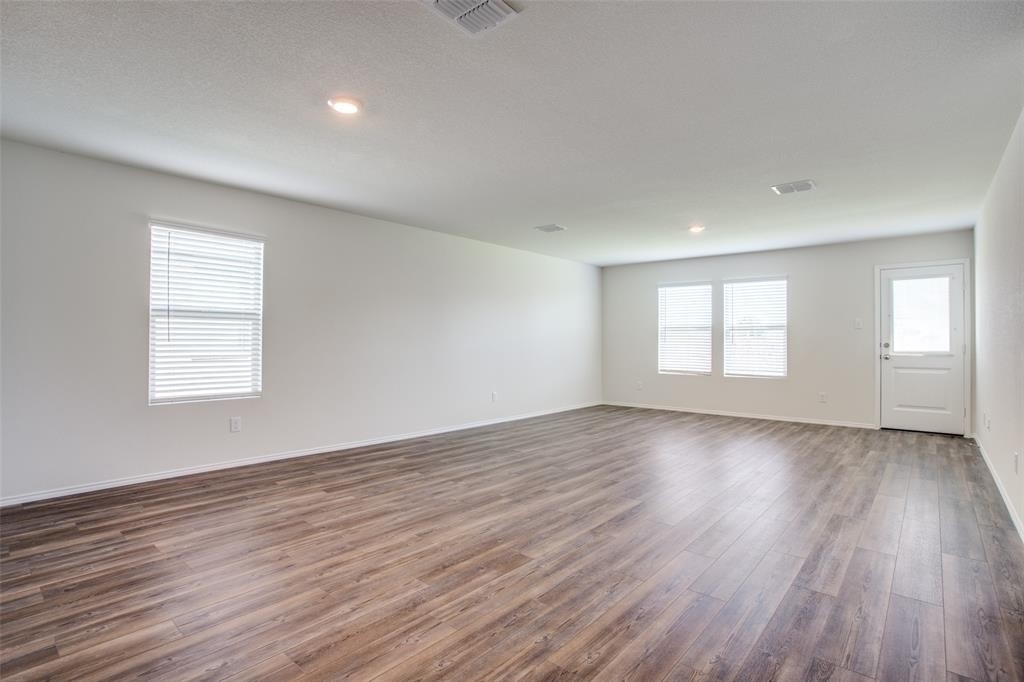 1809 River Crossing Drive - Photo 3