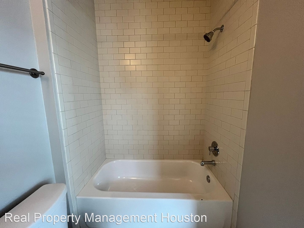 1421 Wagner St - Photo 21