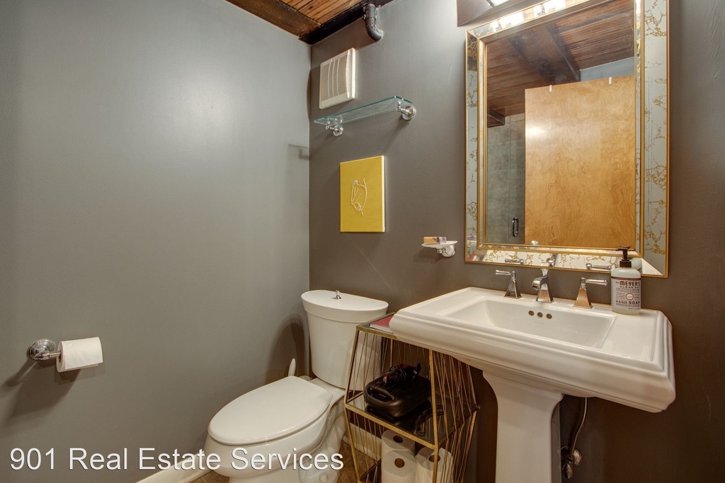 50 Gayoso Avenue #305 - Photo 11