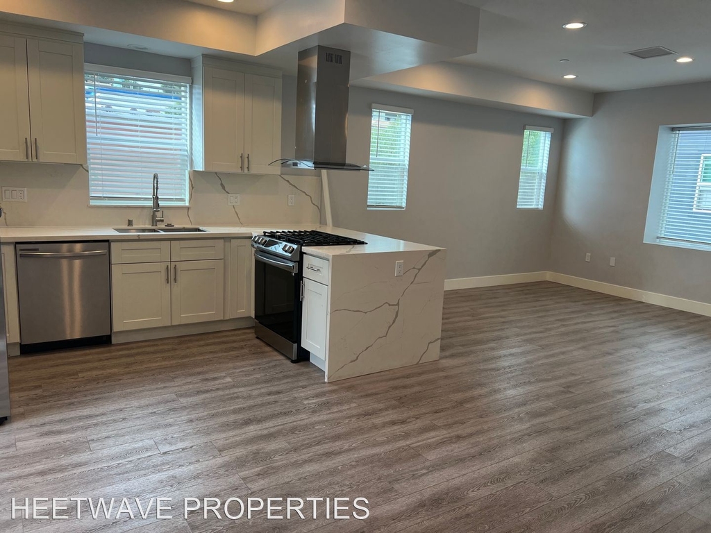 2788, 2792, 2796 E Street - Photo 0