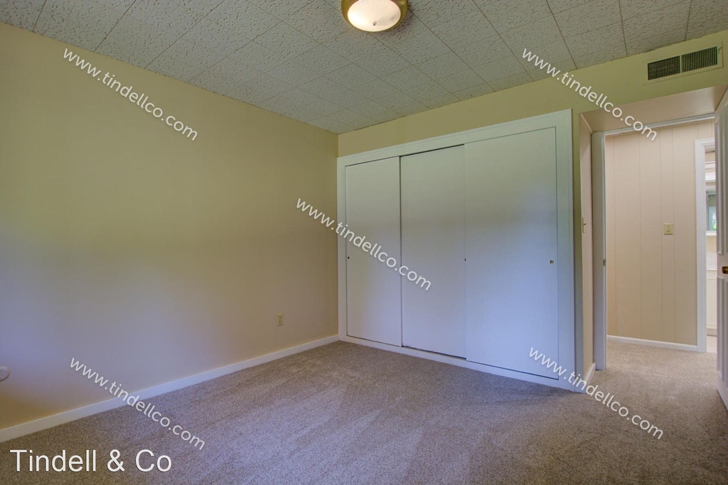 2412 Sw Miles Ct, - Photo 15