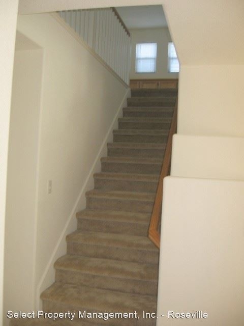 18 Allard Court - Photo 3