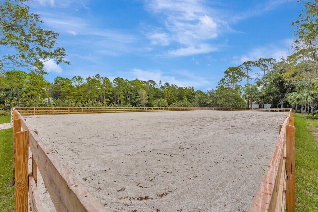 14831 Draft Horse Lane - Photo 49