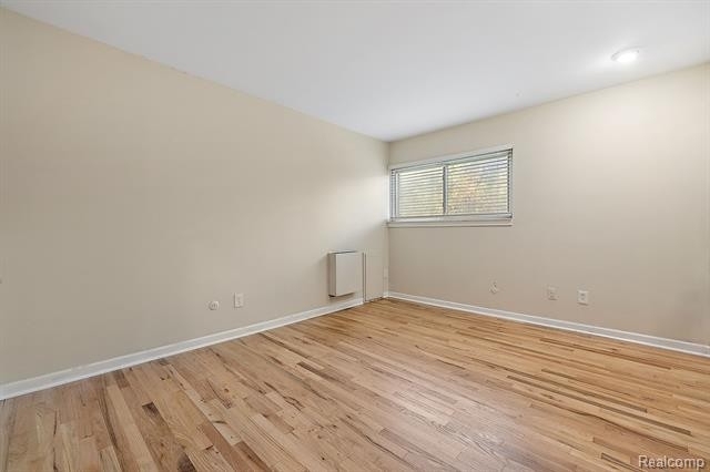 4041 W Maple Road - Photo 14