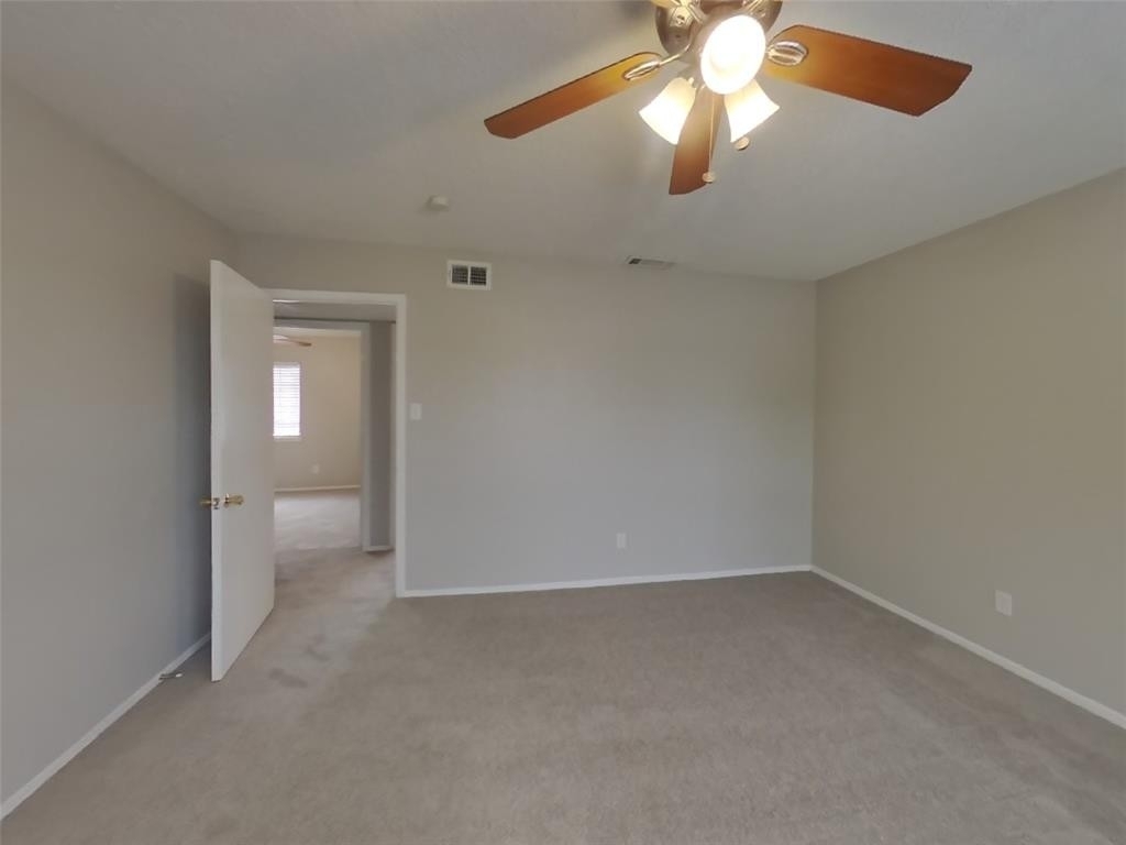 1410 Rockdale - Photo 5