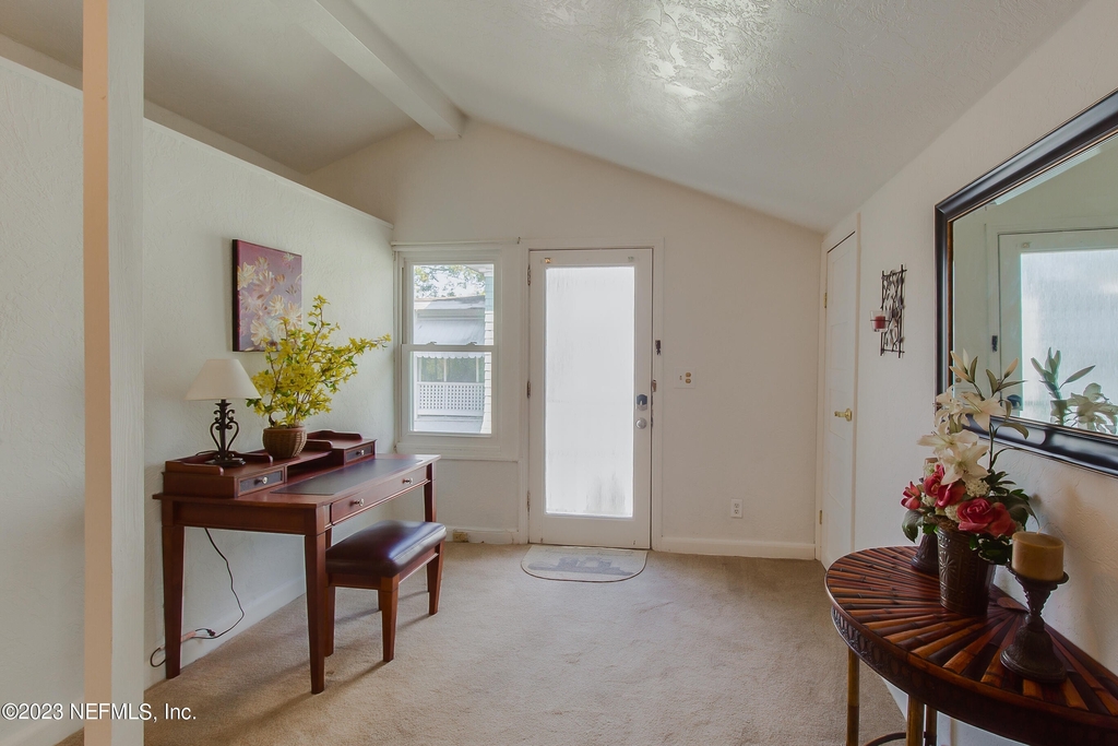 229 W 10th Street - Photo 3