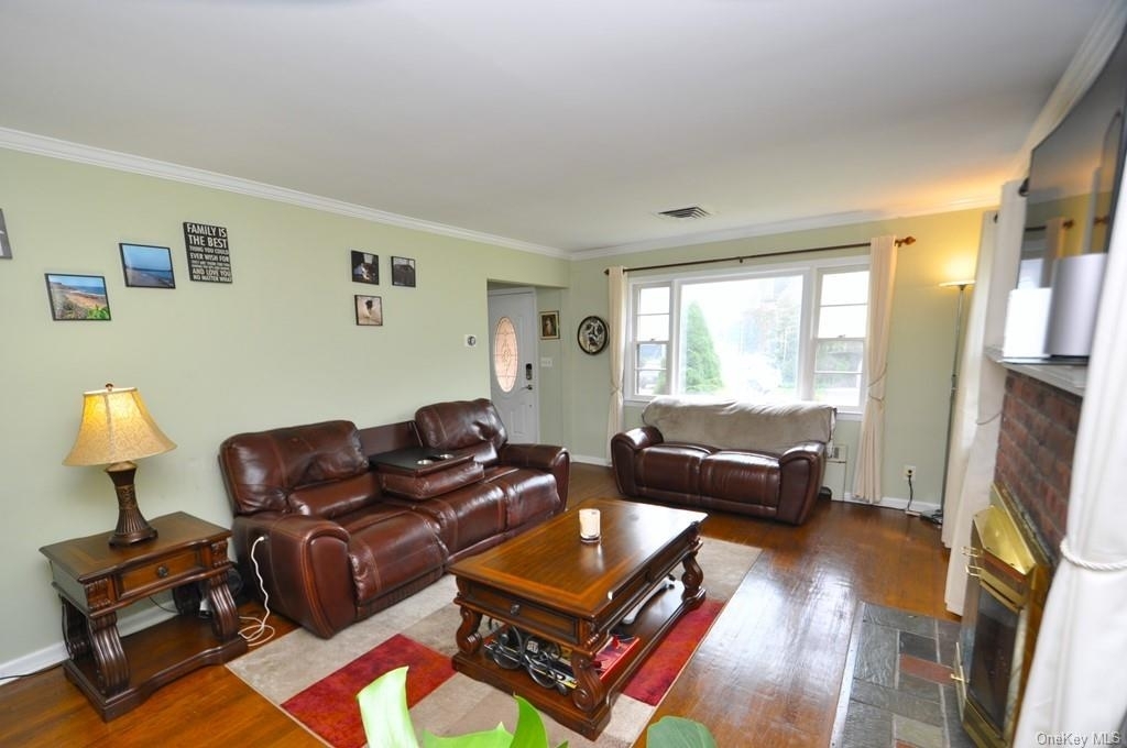 112 Holmes Avenue - Photo 4