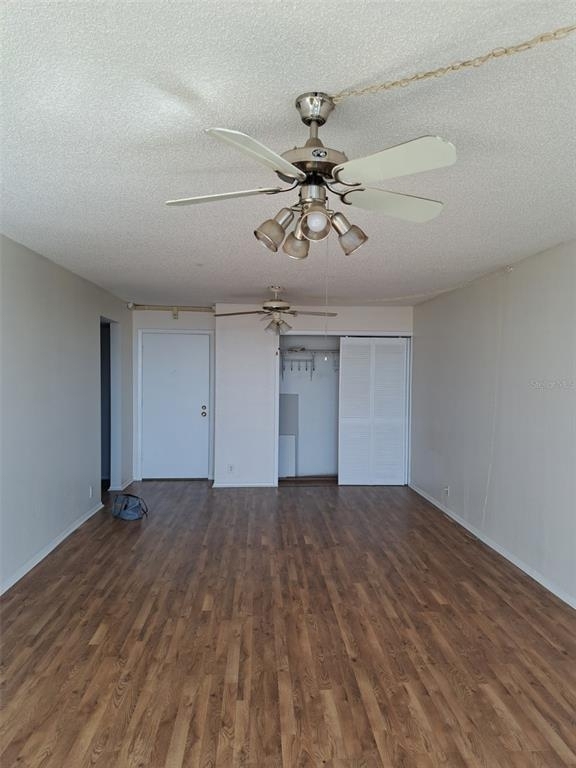 255 Dolphin Point - Photo 11