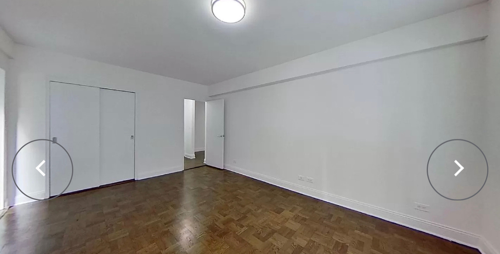 20 Beekman Place - Photo 7