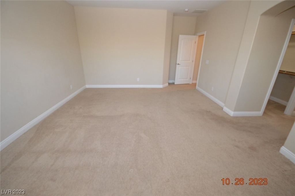 9614 Greensburg Avenue - Photo 14