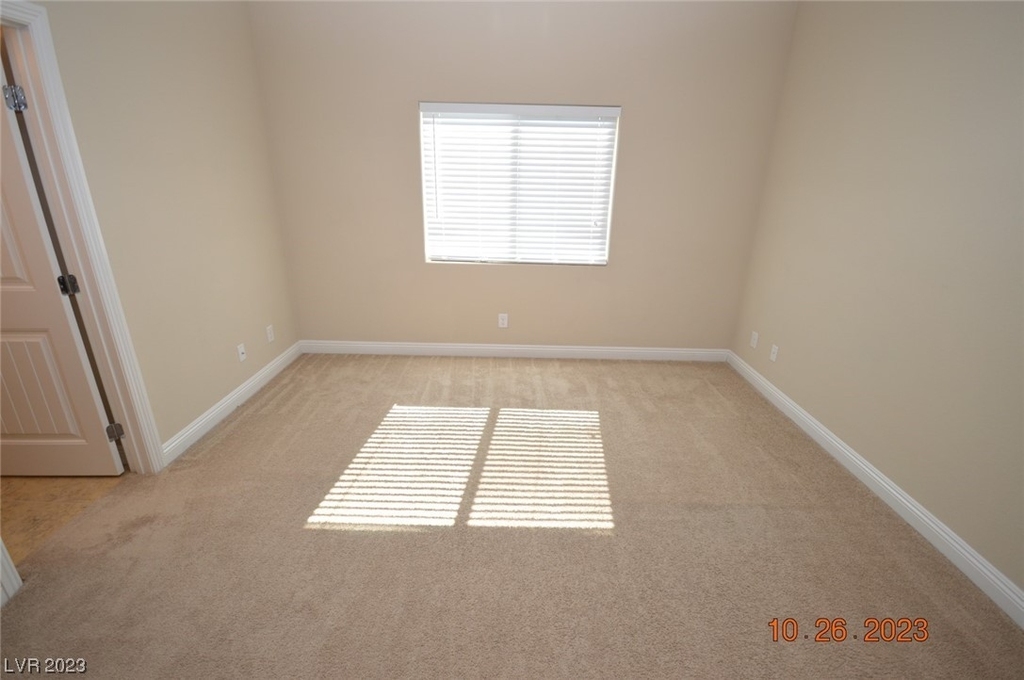 9614 Greensburg Avenue - Photo 21