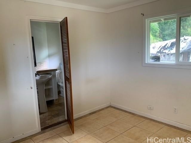 2453 Pacific Hts Road - Photo 11