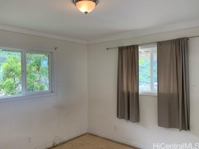 2453 Pacific Hts Road - Photo 10